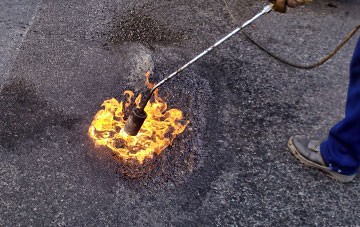 Cwm Plysgog flat roofing repairs